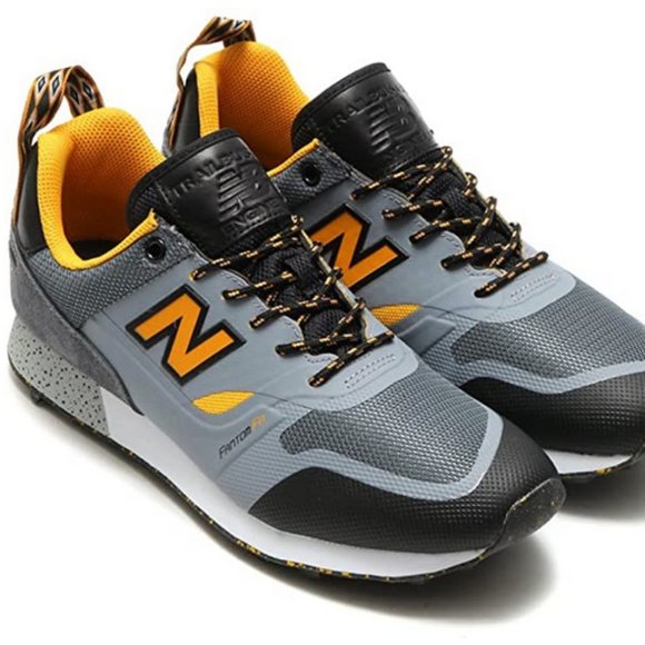 New Balance Gray and Yellow Athletic Shoes - Picture 12 of 12